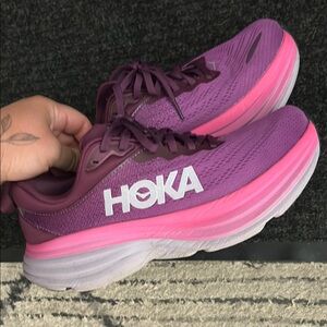 Hoka Bondi 8